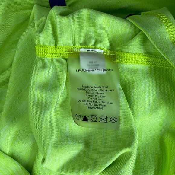 Title Nine Long Sleeve Ruched Tee - Picture 6 of 7